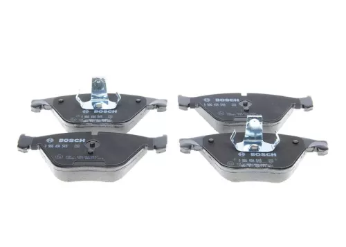 BOSCH Brake Pad Set, disc brake (0986494549)