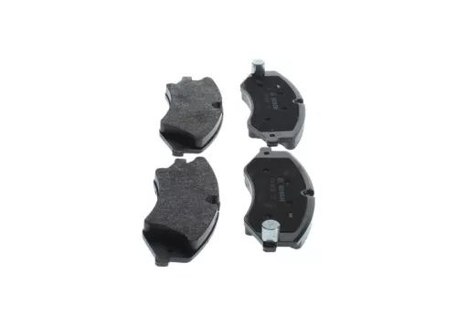 BOSCH Brake Pad Set, disc brake (0986494980)