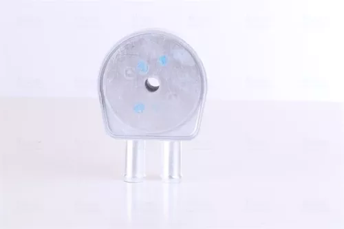 NISSENS Oil Cooler, engine oil (90946)