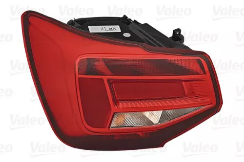 Tail Light Assembly