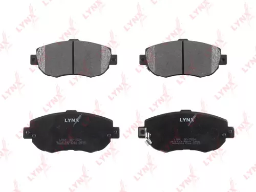LYNXAUTO Disc brake pads, front (BD-7524)